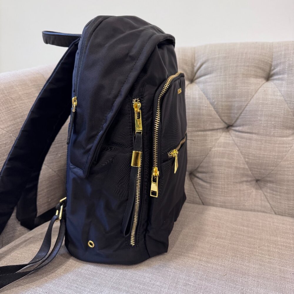 Tumi women Voyageur Halsey black Backpack - Picture 4 of 9